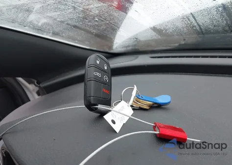 2015 Chrysler 200 S из США, поврежденный, VIN 1C3CCCDG7FN648710